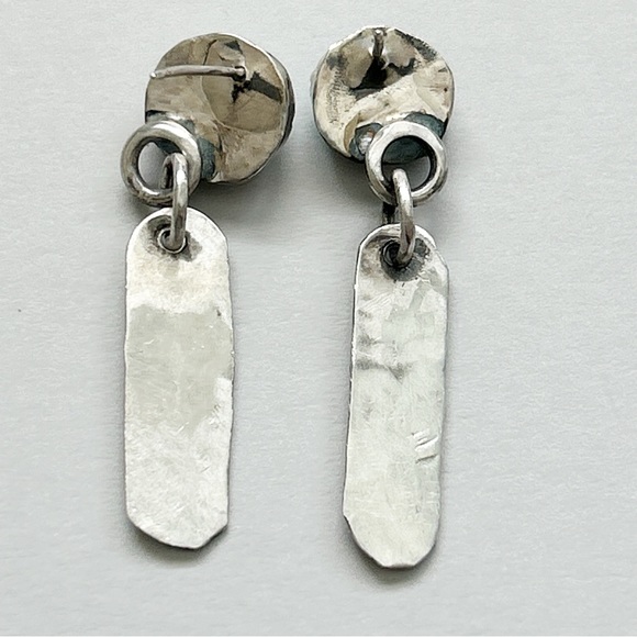 Gorgeous Vintage Handcrafted Southwestern Turquoise Sterling Silver Earrings - Picture 11 of 11